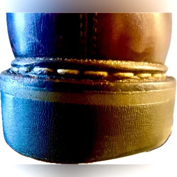 ***JOHN LOBB*** Size 7 US, 6.5 UK, EU 40.  Brown leather, durable & custom made - Picture 8 of 9